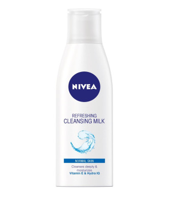 НИВЕА Освежаващо почистващо мляко за нормална кожа 200мл | NIVEA Refreshing cleansing milk for normal skin 200ml